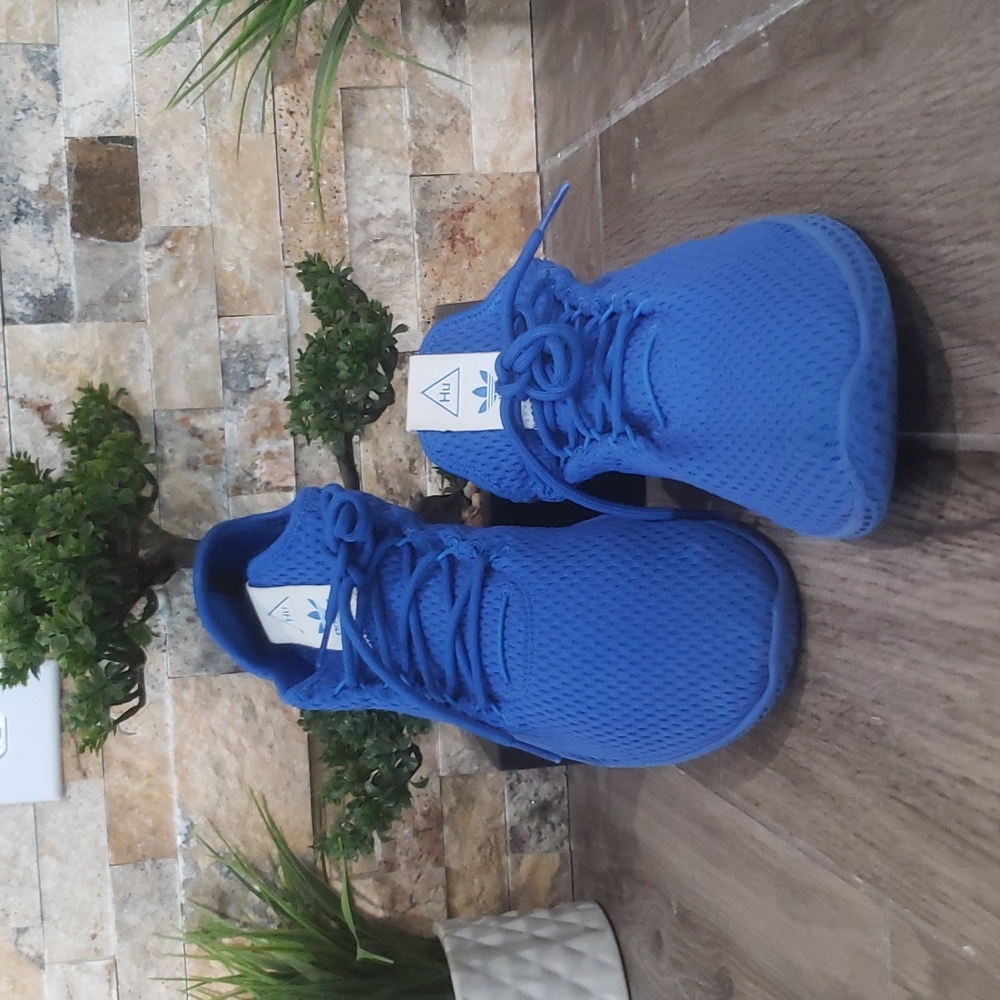 HU Adidas